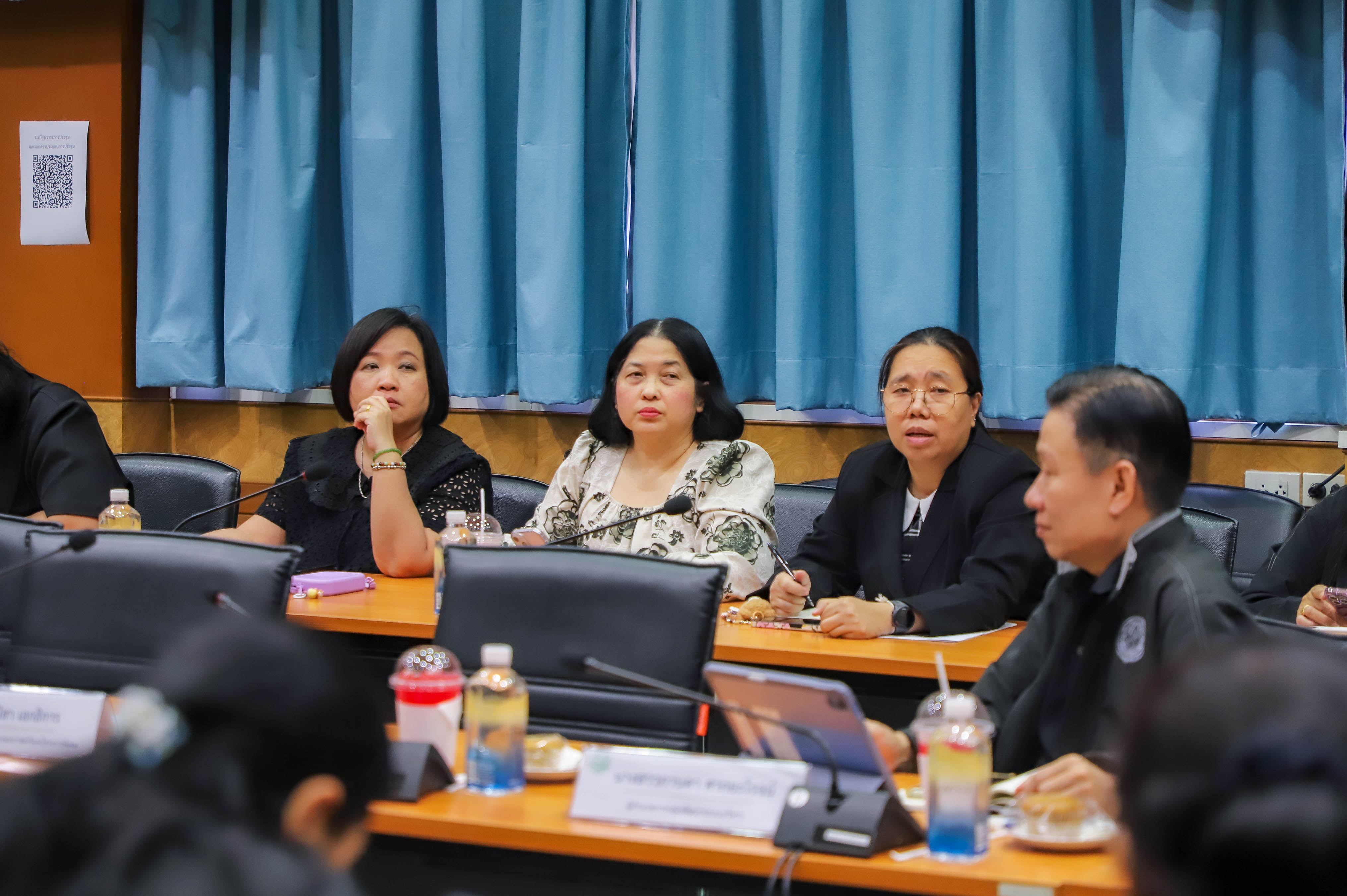 title - ส.ป.ก. ประชุมการซักซ้อมความเข้าใจงานจ้างเหมาบริการบุคคลธรรมดาตามพระราชบัญญัติการจัดซื้อจัดจ้าง และการบริหารพัสดุภาครัฐ พ.ศ. 2560